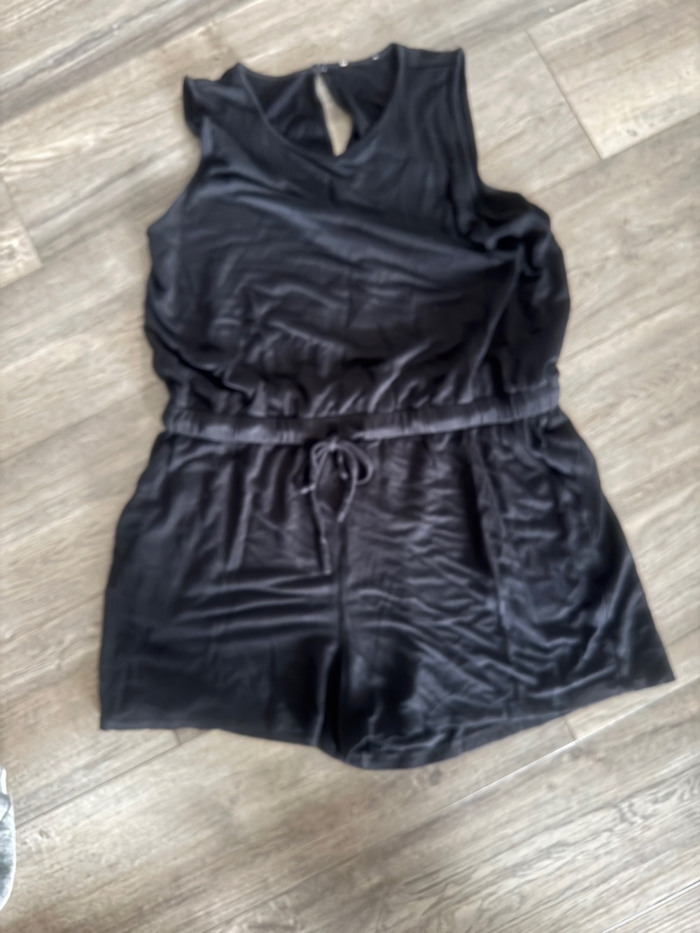 Essential Black Sleeveless Jersey Romper with Pockets size L/XL - Picture 9 of 10